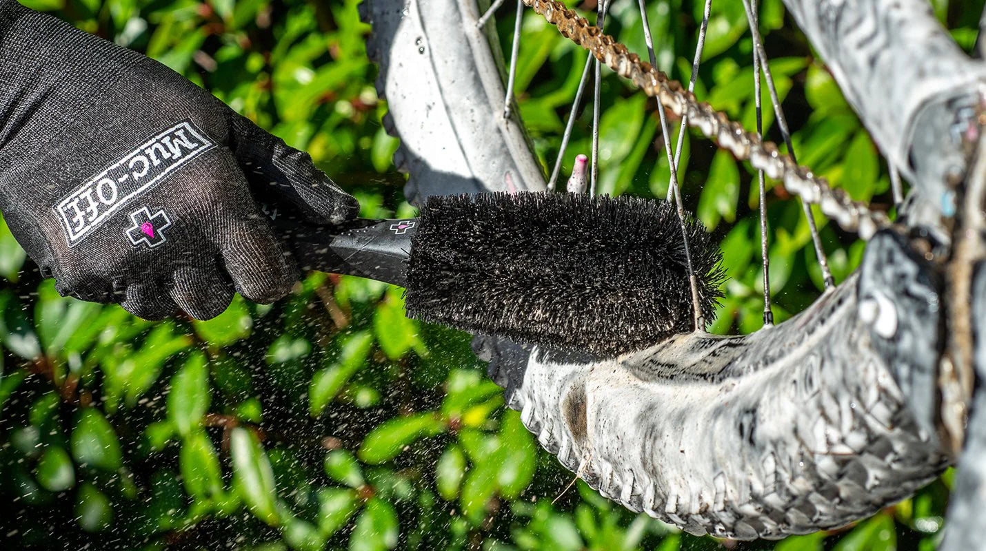 Muc-Off Wheel & Component Brush